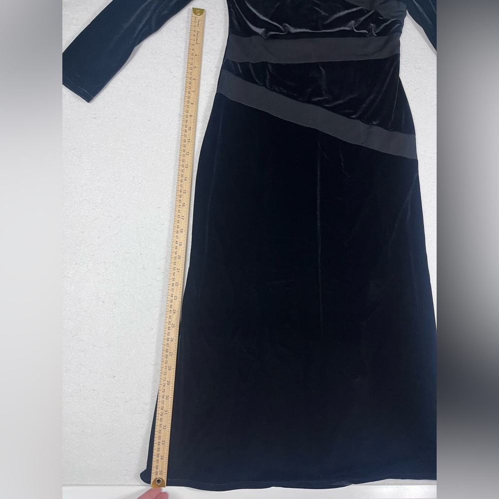 Laundry by Shelli Segal Black Velvet Evening Dress Petite 8P - Picture 8 of 8